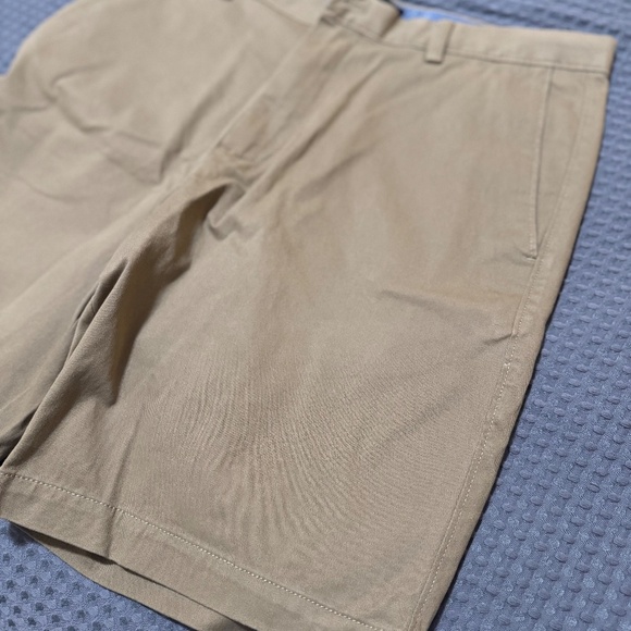 Men’s Aiden Stretch Short (34) in Acorn | Banana Republic - Picture 9 of 11